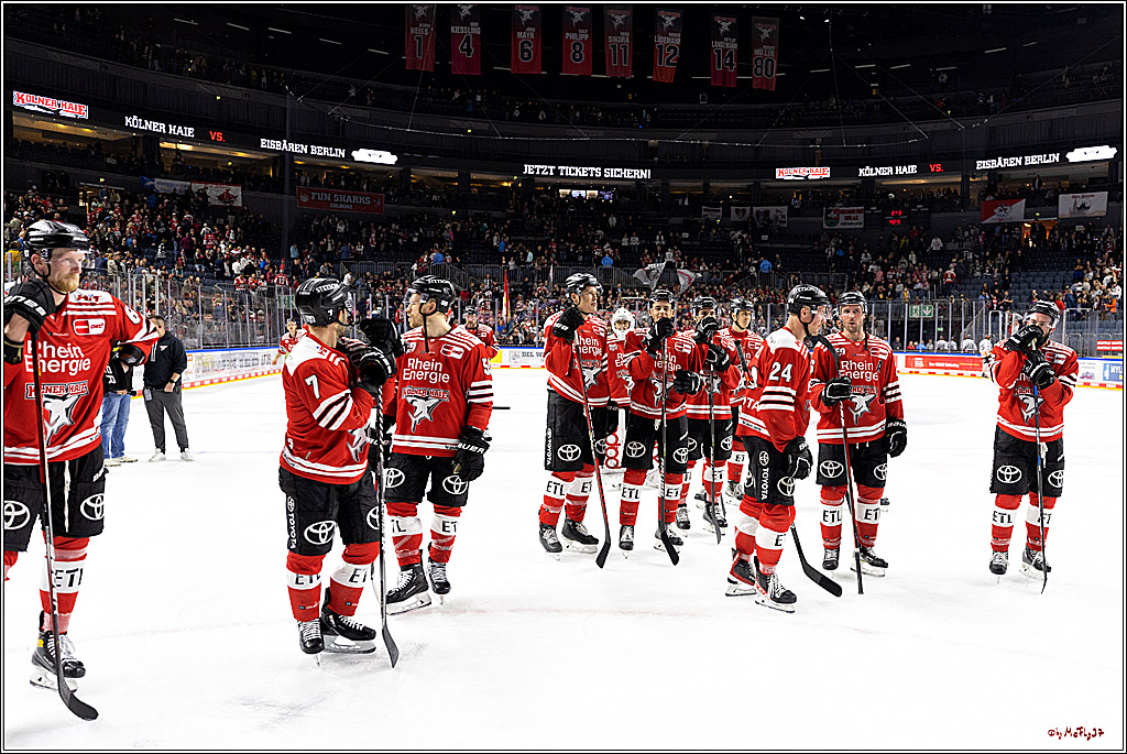 PENNY DEL;  Kölner Haie - Grizzly Wolfsburg; Köln, 26.10.2022